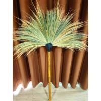 ราคา ไม้กวาดดอกหญ้า มัดเชือก ทากาวยางมะตอย ทำให้แน่น หลุดยาก ไม้กวาด ด้ามไม้ ไม้กวาดดอกหญ้า ขนาดยาว150cm รวมดอกหญ้า (21585832847)