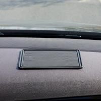 ราคา 13cm x 18cm แผ่นยางกันลื่นในรถ แผ่นยางวางโทรศัพท์ มือถือ แผ่นยาง ซิลิโคน กันลื่น สำหรับรถยนต์ (10371037378)