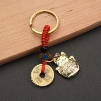 ราคา 1ชิ้นแมวกวักนำโชคทองเหลืองทำด้วยมือพวงกุญแจรถแมวกวักนำโชคห้าจักรพรรดิเงินที่ใส่กุญแจฮวงจุ้ยเหรียญพวงกุญแจโชคดีที่มั่นคง (21346254460)