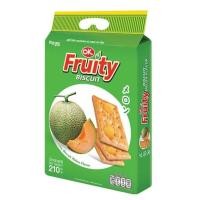 ราคา โอเค บิสกิต ขนมปังกรอบรสผลไม้ 1 ห่อมี 16 ซอง ok fruity biscuit (21399342539)