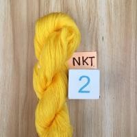 ราคา ด้ายไหมประดิษฐ์สีล้วน ไหมปักผ้า ไหมทำพู่ ด้ายเย็บผ้า ด้ายปักผ้า สี1 20 (12899391447)