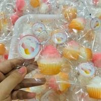 ราคา คัพเค้กน้ำตาลแบบบีบอัดเด้งได้ช้าของเล่นยางบีบบีบอัดแบบบีบ (21661623925)