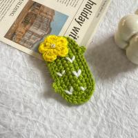 ราคา กิ๊บติดผมถักไหมพรม กิ๊บกระบองเพชร แฮนด์เมด พร้อมส่ง ราคาต่อ 1ชิ้น (21685952849)