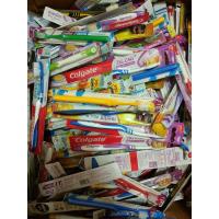 ราคา Mix Brand Brush แปรงสีฟันคอลเกต แปรงแข็งปานกลาง รุ่นผสม (12697195196)