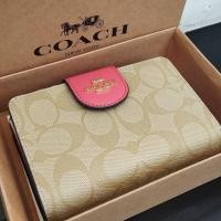 ราคา กระเป๋าสตางค์โค้ชแท้ใบสั้น เอ้าเลท 5 นิ้ว หนังแท้ลายซีสีน้ำตาลอ่อน ฝาสีชมพูนม (21480677813)