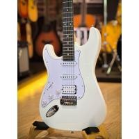 ราคา กีต้าร์มือซ้าย กีต้าร์ไฟฟ้า Siam music รุ่น SM 02L มือซ้าย สีขาว ปิ๊กอัพ HSS จำนวน 22 เฟรต กีตาร์ สำหรับมือซ้าย ฟรี ปิ๊ก2 สายแจ็ค ใบคอร์ด คันโยก ประแจ (21418629560)