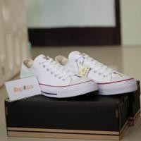ราคา Converse All Star Ox Classic White 100 สีขาว รองเท้าผ้าใบ คอนเวิร์ส ของแถมเพียบ (860298642)