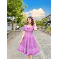 ราคา V20 เดรสผ้าไทยสีม่วง ม่วงราชินี แขนตุ๊กตา คอเหลี่ยมแต่งโบว์ กระโปรงบานย้วย ผ้าฝ้ายทอลายสายฝน อัดกาวทั้งชุด (21728552905)