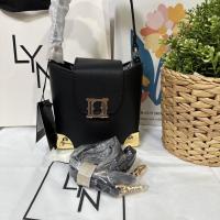 ราคา 5 สีใหม่ ถัง mini ฮิตมากทรงนี้ กระเป๋าสะพายข้าง lyn น่ารักๆ ลดเปิดตัว จาก499 (19825434815)