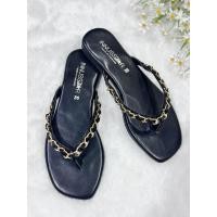 ราคา รองเท้าหูคีบสายแต่งอะไหล่โซ่ (21183557185)