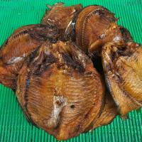 ราคา ปลาตะเพียนย่างรมควัน ริมเขื่อน 1กิโลกรัม (21651888798)