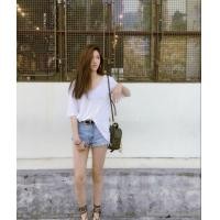 ราคา T03 คอV แขนสั้น Oversize งานป้าย เนื้อผ้าเรย่อน นิ่มๆเด้งๆ ผ้าทิ้งตัว ใส่สบายมากๆค่ะ (20964136006)