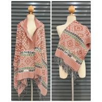 ราคา ผ้าพันคอ ผ้าคลุมไหล่ ลายไทย ลายขิด (21596335984)