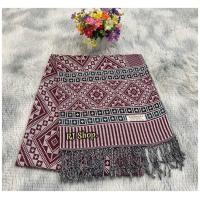 ราคา ผ้าพันคอ ผ้าคลุมไหล่ ลายไทย ลายขิด (21596335988)