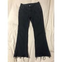 ราคา กางเกงยีนยืดสีดำ ขาม้าเต่อแต่งขาด (21465401689)