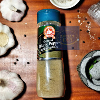 ราคา 110 กรัม พริกไทยดำป่น ตรามือที่ 1 ง่วนสูน Nguan Soon Fine Quality Ground Black Pepper 110 grams (16422237939)