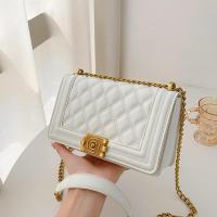 ราคา พร้อมส่ง กระเป๋นสะพายข้าง งานเกรดพรีเมียม อะไหล่สีทอง สวยจึ้งมาก 7973 (21704443405)