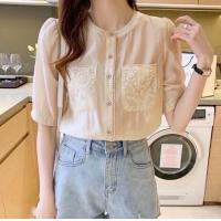 ราคา พร้อมส่ง รุ่น กระเป๋าลูกไม้ครีม เสื้อเชิ้ตแขนสั้น คอจีน ผ้าชีฟอง ใส่สบาย สาวอวบใส่ได้ (21546054773)