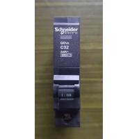 ราคา Schneider ชไนเดอร์ ลูกย่อยเซอร์กิตเบรกเกอร์ QOvs 1 Pole 32A (540854093)