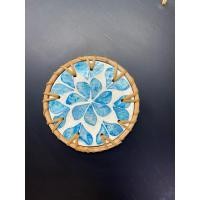 ราคา แผ่นรองแก้ว ฝังเปลือกหอยมุก มัดด้วยขอบหวายแท้ ทรงกลม 4 นิ้ว (21645975510)