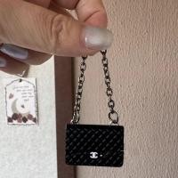 ราคา YDIJEJ labubu macaron popmart lลาบูบู้ ตุ๊กตา17ซม กระเป๋าถือตุ๊กตาคาปูบู หรูหราสุดหรู C กระเป๋าถุง กระเป๋าถือ dollhouse Min กระเป๋าถือหนังแท้ แฟชั่นสำหรับผู้หญิง กระเป๋าสะพายไหล่มิน อุปกรณ์ตุ๊กตาผ้าฝ้