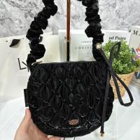 ราคา 10 กว่าสี กระเป๋าสะพาย lyn souffle bag น้องพัฟฟี่ นุ่มนิ่ม น่ารักมาก (20287190319)
