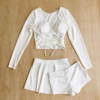ราคา swimsuit ชุดว่าย ชุดว่ายน้ํา ทูพีช กระโปรง แขนยาวเซ็กซี่ ผ้าดี 0207 (21500543664)