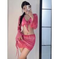 ราคา ชุดว่ายน้ำ ชุดไปทะเล Bikini Set 4 ชิ้น ทูพีซ เสื้อคลุม กระโปรงคลุมบิกินี่รูดข้าง ลายมัดย้อม มี 2 สี ฟ้า ชมพู (21736404435)