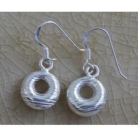 ราคา Thai beautiful circle earrings pure silver Karen hill tribe สวยงาม เท่ สวยเด่น สดุดตา ม้วนๆตำหูเงินกระเหรี่ยงทำจากมือชาวเขางานฝีมือสวยของฝากที่มีคุณค่า (15137218836)