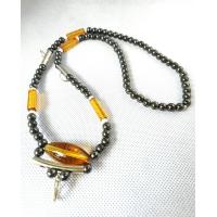 ราคา สร้อยคอ สร้อยแขวนพระ สร้อยลูกปัดนิลสลับลูกปัดสีเหลืองใหญ่วงรี ตะขอก้ามปู คล้องพระ 3 องค์ ยาว 24 นิ้ว สวมหัวได้ (21723102578)