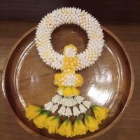 ราคา พวงมาลัยไหว้พระ พวงมาลัยพลาสติก พวงมาลัยวางหน้ารถ พวงมาลัยงานพิธี พวงมาลัยดอกพุดพลาสติกสีเหลือง (5414856522)