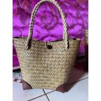 ราคา กระเป๋าสาน กระจูด ทรงคิม เย็บมุมสวยงาม กระเป๋าแฮนด์ กระเป๋ากระจูดใต้ ของฝากของขวัญ ตะกร้าสาน กระเช้าสานแถมโบให้ด่วยครับ (12203716642)