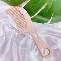 ราคา หวีผมซี่ห่างเส้นหยัก ขนาดใหญ่ Comb หวีผม หวีซี่ห่าง หวีหยัก เหมาะสำหรับหวีผมทั้งตอนแห้งและเปียก ไม่รั้งผมเวลาหวี (9651574869)