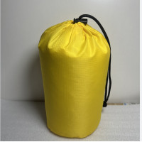 ราคา ถุงหูรูดผ้าไนลอนลายตารางถุงหูรูดทรงกระบอกถุงเก็บเสื้อขนเป็ดถุงใส่เชือกถุงจัดระเบียบสำหรับเดินทางถุงแยกบรรจุ (20121064878)