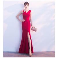 ราคา กระโปรงยาวไหล่เฉียงกระโปรงชุดราตรีแต่งงานสีแดงทรงหางปลาแบบยาวเซ็กซี่สง่างามไฮโซรุ่นใหม่8541ชุดเดรสผู้หญิง (17709864783)