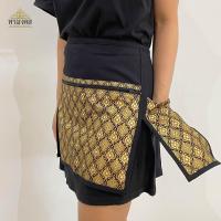 ราคา ผ้ากันเปื้อนครึ่งตัว แต่งผ้าพิมพ์ลายไทย ผ้ากันเปื้อนลายไทย ผ้ากันเปื้อนสามแฉก มีซิปที่กระเป๋า มีหลายสีฝห้เลือก (8544031226)