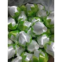 ราคา พร้อมส่ง เหรียญโปรยทานดอกกุหลาบตูมสีขาว ตัวเปล่า แพ็คละ 50 ชิ้น (21676870296)
