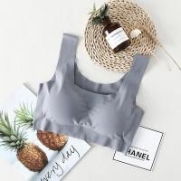 ราคา เสื้อชั้นในผู้หญิง รุ่นB 024 สปอร์ตบราแบบสวม ผ้านิ่ม ใส่สบาย ไร้ขอบไร้โครง พร้อมส่ง ชุดชั้นในหญิง (7916682600)