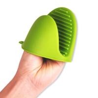 ราคา BKK ถุงมือจับความร้อน 1 คู่ ที่จับหม้อ ถุงมือฉนวนกันความร้อน ซิลิโคนจับของร้อน หนา สีเขียว ทนความร้อนสูง (9863729807)