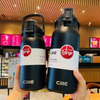 ราคา Cille 1700ML ขวดน้ำดื่ม กระติกน้ำสุญญากาศ กระติกน้ำร้อน กระติกเก็บความร้อน กระติกเก็บความร้อน ถ้วยกาแฟพลาสติกพร้อมถ้วย กระบอกน้ำขนาดใหญ่ (11335281339)