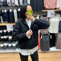 ราคา Uniqlo2021 autumn and winter new Uniqlo imitation lambswool fleece zipper hooded short jacket cardigan women 430644 (20201323058)
