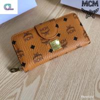 ราคา New กระเป๋าสตางค์เอ็มซีเอ็ม กระเป๋าเงิน กระเป๋าผู้หญิง กระเป๋าเงินใบยาวซิปรอบ7 5นิ้วงานสวยหนังดีมากรับประกัน100 พร้อมกล่อง ถุงผ้า (16757815078)