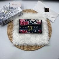 ราคา กระเป๋าสตางค์ผู้หญิงใบกลาง สินค้าพร้อมส่ง พร้อมกล่อง ถุงผ้า งานเกรดพี่เมียม ขนาด6 5นิ้ว สวย (16522071210)