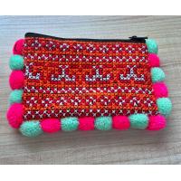 ราคา กระเป๋าใส่สตางค์ชาวเขา กระเป๋าเงินผ้าปักทอ ใช้ใส่ธนบัตร และเงินเหรียญ ตกแต่งด้วยปอมๆหลากสี Coin Purse (17520771533)