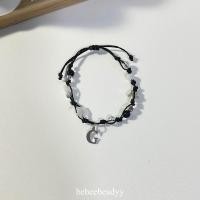 ราคา กำไลเชือกเทียน พร้อมจี้ตัวอักษร A Z ? กำไลเชือกถัก (21483246568)