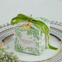 ราคา HP กล่องของชำร่วย กล่องลายดอกไม้ ใส่ขนม ลูกอม งานแต่ง งานวันเกิด สินค้าพร้อมส่ง (16864595877)