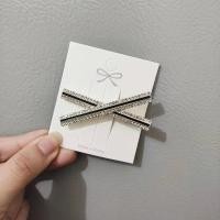 ราคา lovemango กิ๊บขนนกโลหะผสม Rhinestone กิ๊บสำหรับผู้ใหญ่ กิ๊บผ้า Mermaid Scissors Comb Feather Rhinestone alloy Side Hairpin Adult Top Clip Hairpin Headdress (16732394640)