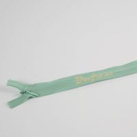 ราคา ซิปซ่อน ซิป ซิปซ่อน 22 ซิปซ่อนปิดท้าย ซิปติดเสื้อผ้า กระเป๋า ปลอกหมอน ขนาด 22 นิ้ว โทนสี เขียว ราคาต่อเส้น (8218103730)