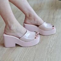 ราคา รองเท้าส้นตึก รองเท้าส้นสูง9cm หนังแก้ว แฟชั่นฤดูร้อน สวยหรูสําหรับผู้หญิง รองเท้าแตะแบบสวม sy2320 (21738002825)