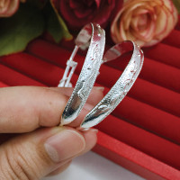 ราคา กำไลเท้าเด็กห้อยกระพรวน สีเงิน ปรับขนาดตามข้อเท้าได้ ทำจากทองเหลือง ใส่ได้ทุกโอกาส ไม่ลอกไม่ดำ ใส่อาบน้ำได้ รูปถ่ายจากสินค้าจริง (17377465705)